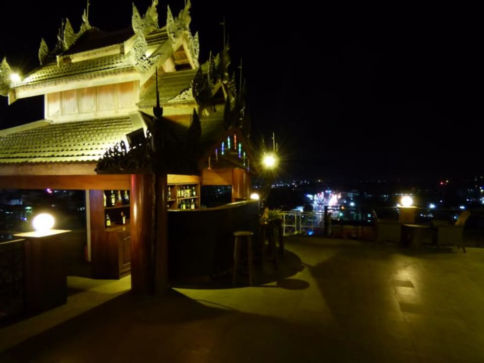 Restaurant Shwe Ingyinn Hotel