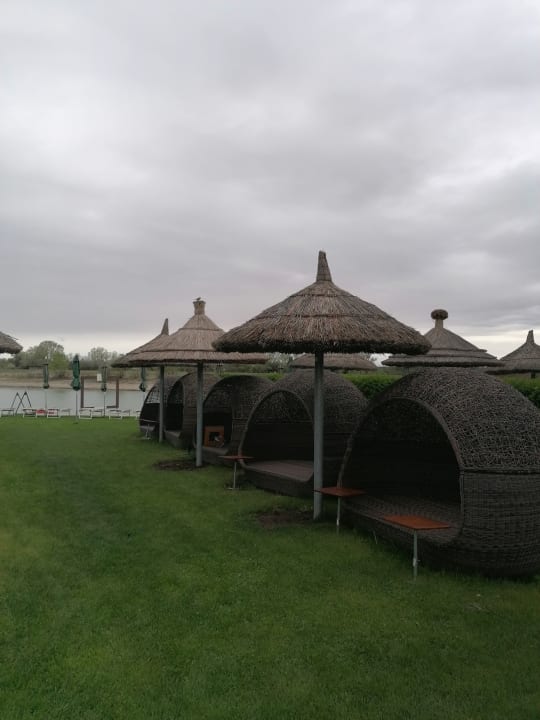 Außenansicht St. Martins Therme & Lodge Hotel