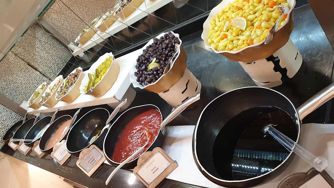 Gastro Dream World Palace Hotel