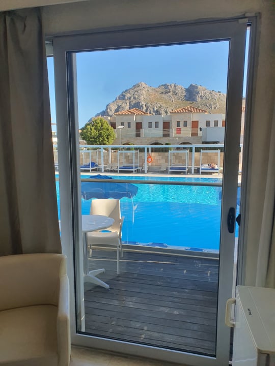 Zimmer Delfinia Resort