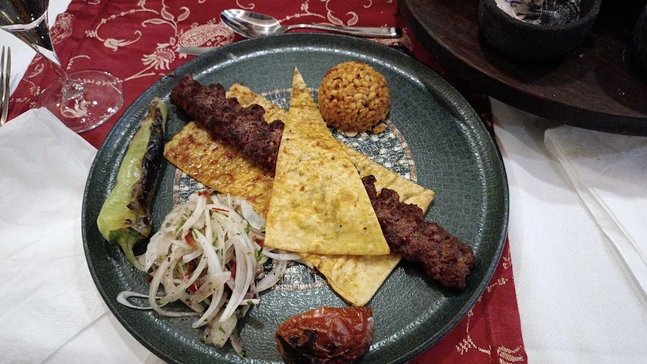 Gastro Sherwood Exclusive Lara