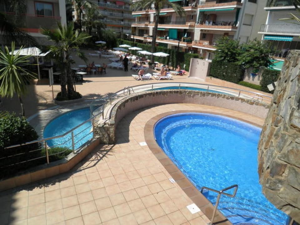 Basen z jacuzzi Sumus Hotel Monteplaya