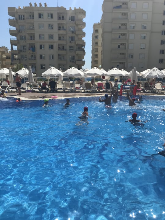 Pool Diamond Hill Resort Hotel