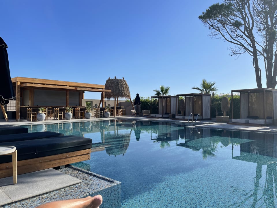 Pool Eliros Mare