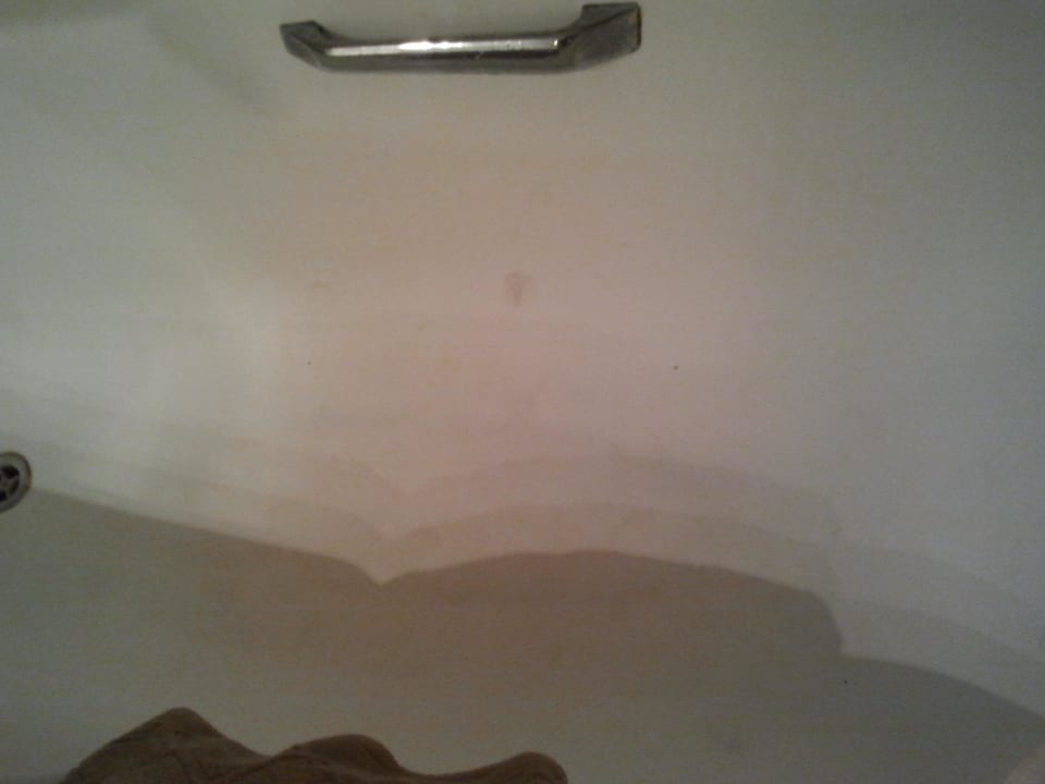 Dreckig und fleckig Hotel El Mouradi Djerba Menzel