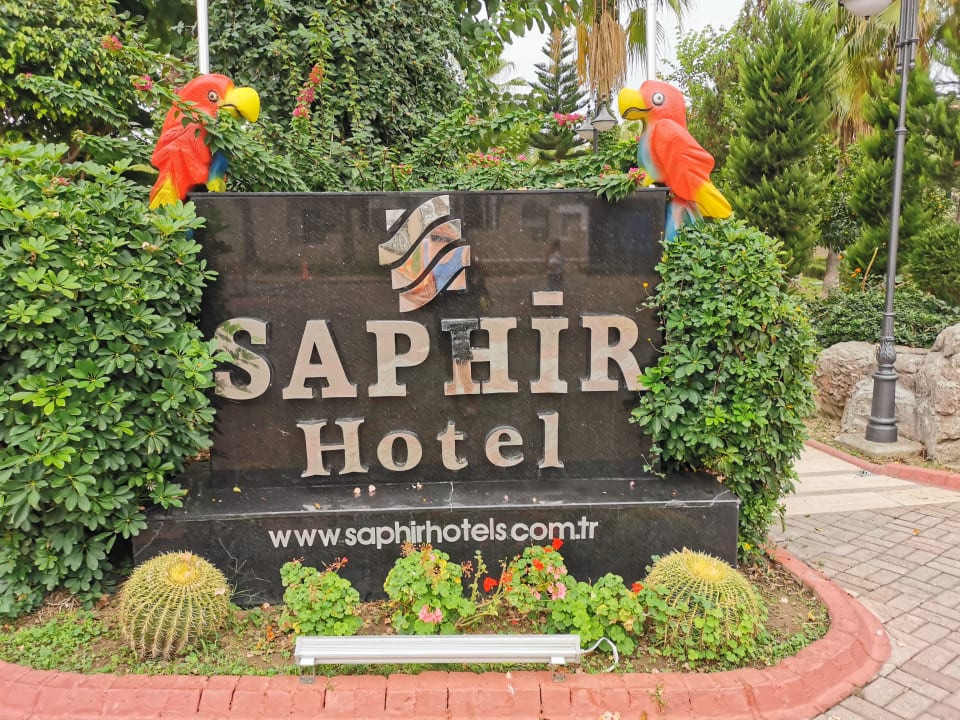 Gartenanlage Saphir Hotel & Villas