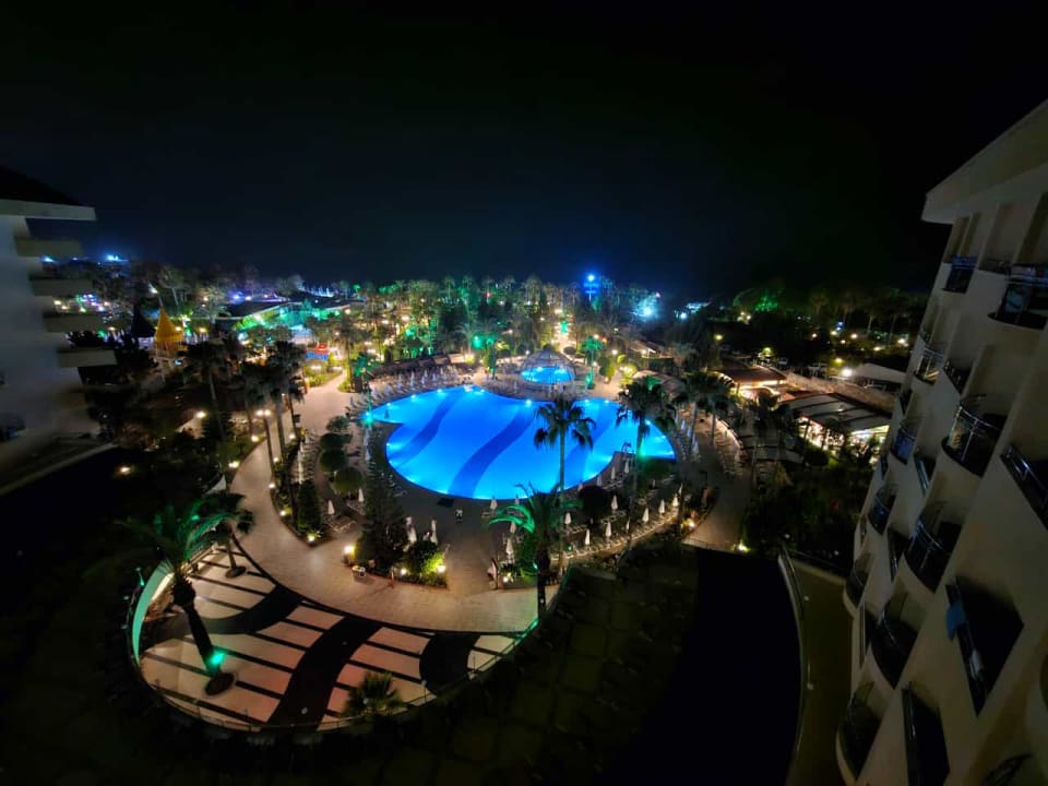 Pool Saphir Resort & Spa