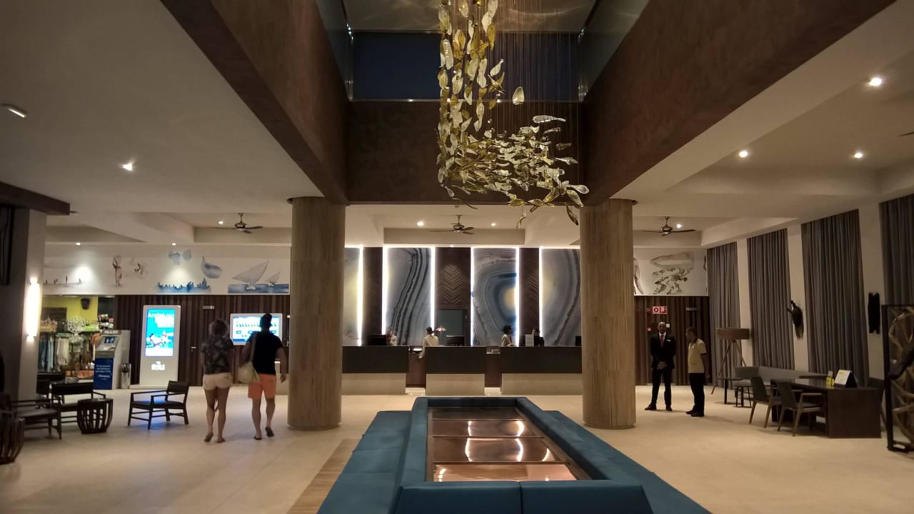 Blick auf Rezeption Hotel Riu Cabo Verde
