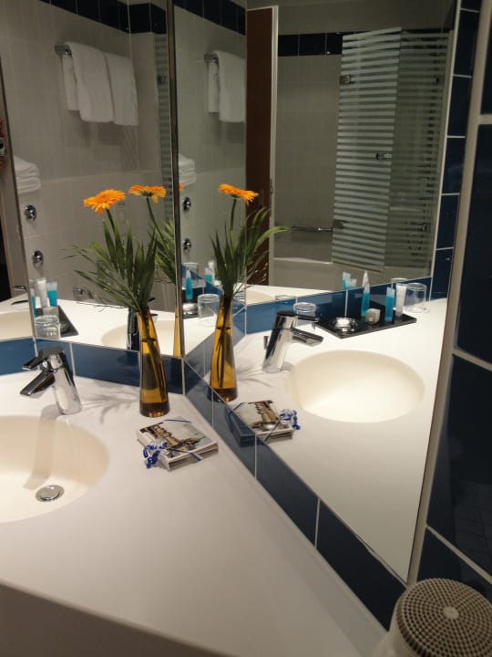 Waschtisch im Bad Dorint Hotel Dresden