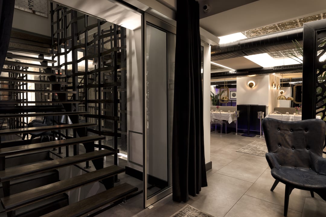 Sonstiges Nabu Hotel