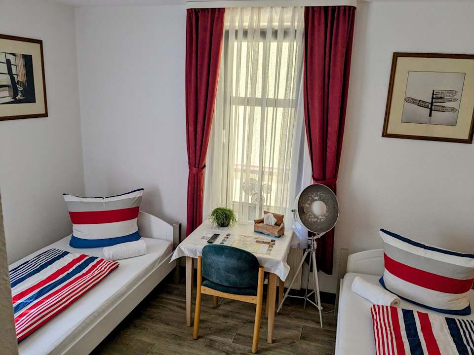 Zimmer Pension Weisser Brunnen