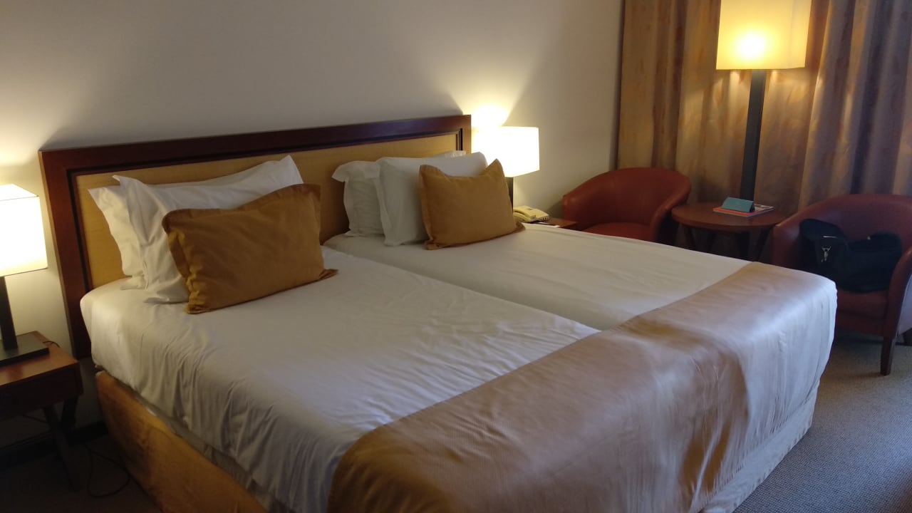 Zimmer PortoBay Falésia