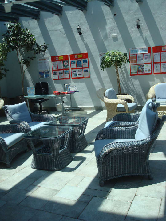 Äußere Bereich der Lobby Barceló Portinatx - Adults only