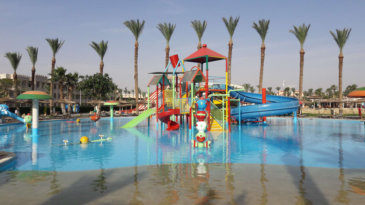 Pool Beach Albatros Resort