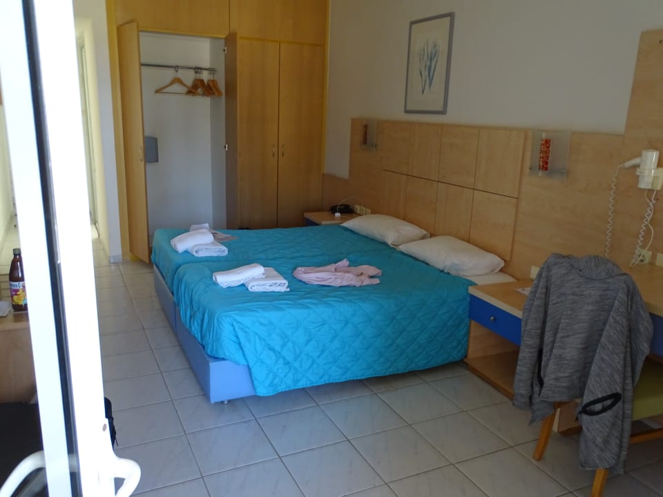 Zimmer Euro Village Achilleas Hotel