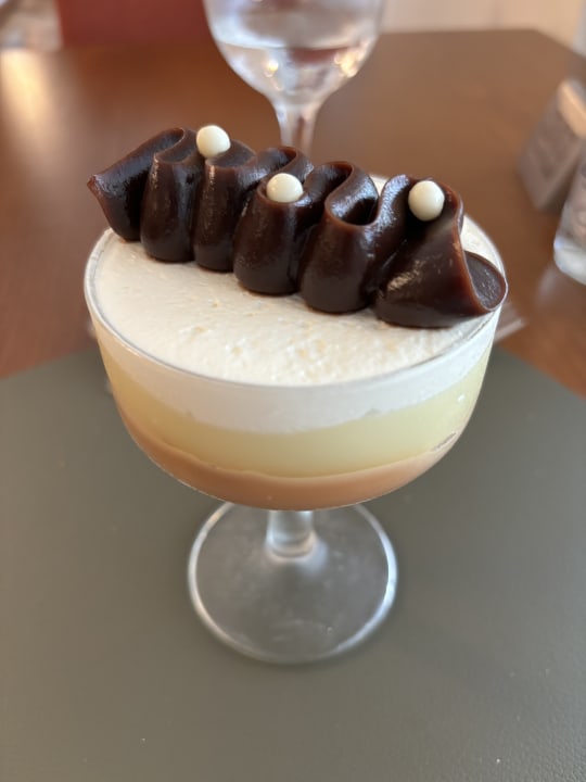 Gastro Hotel Theartemis Palace