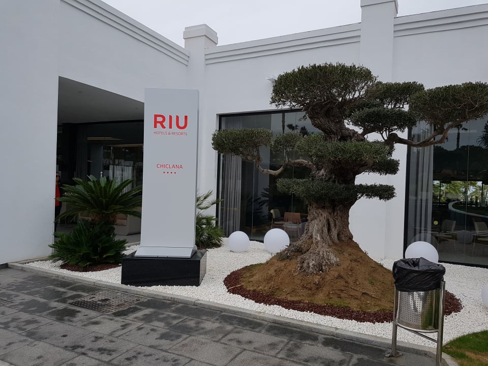 Außenansicht Hotel Riu Chiclana