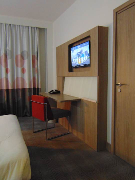 Zimmer Rexan International Hotel