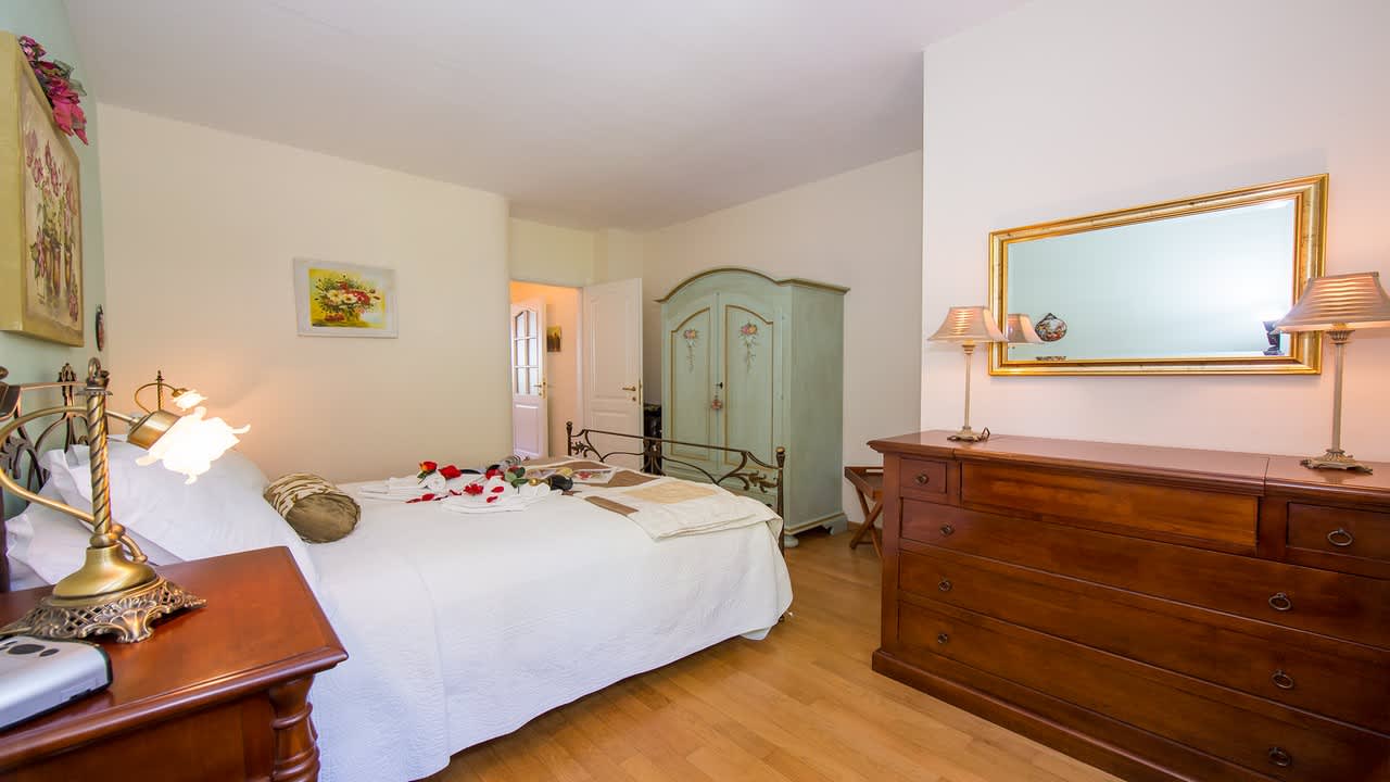 Zimmer Della Romantica