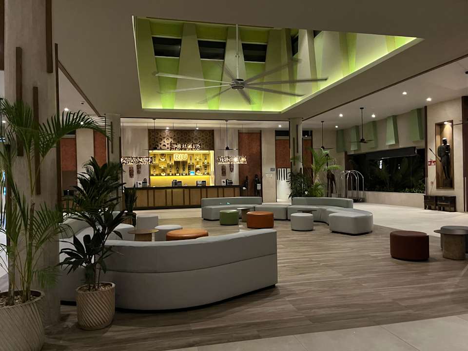 Lobby Hotel Riu Jambo