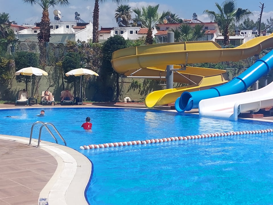 Pool Hotel Gardenia Beach