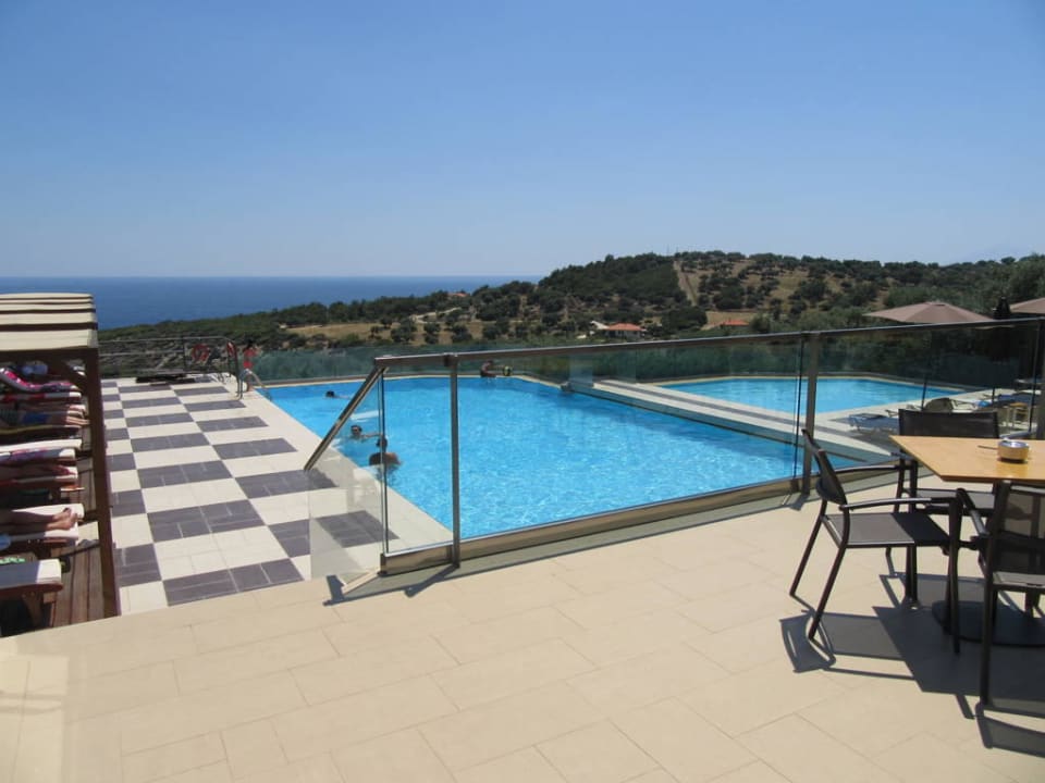 Poolanlage Aeolis Thassos Palace