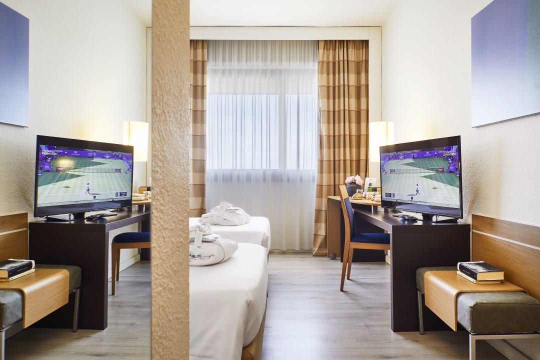 Zimmer Living Place Hotel