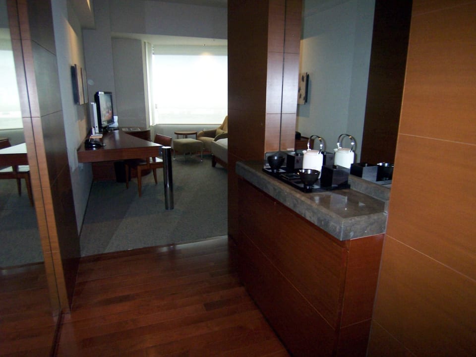 Entré Hotel Grand Hyatt Tokyo