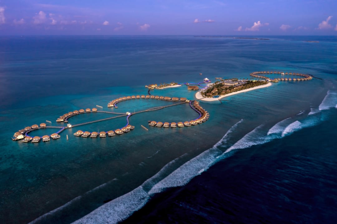 Außenansicht Radisson Blu Resort Maldives