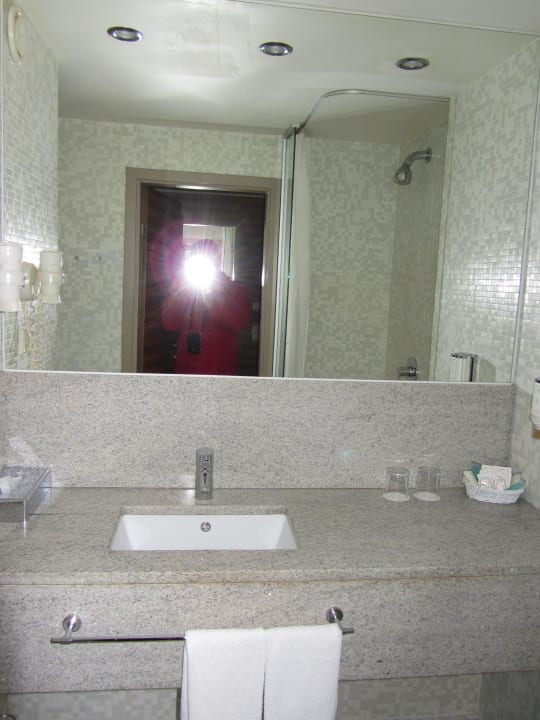 Ванная Mercure Tallinn