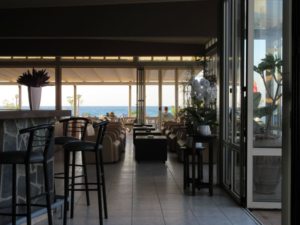 Blick auf Bar Hotel Kathrin Beach