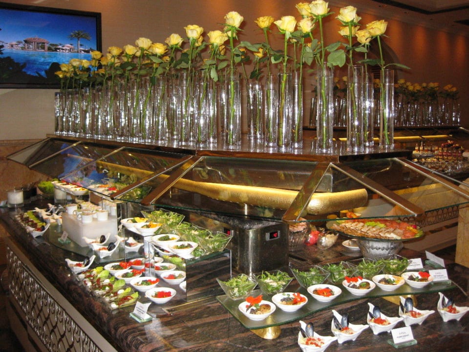 Buffet im Le Vendome Emirates Palace Mandarin Oriental