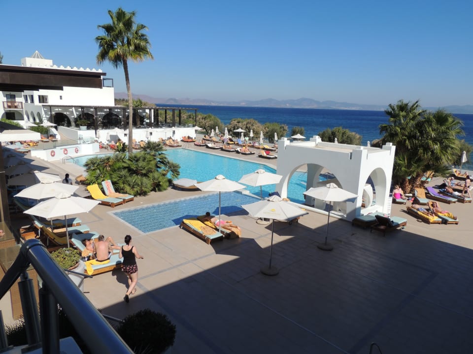 Pool TUI BLUE Oceanis Beach and Spa Resort