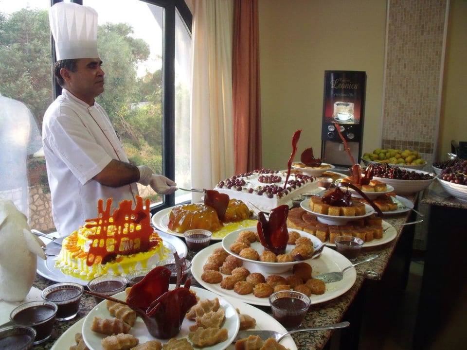Kuchenbuffet Hotel Süral