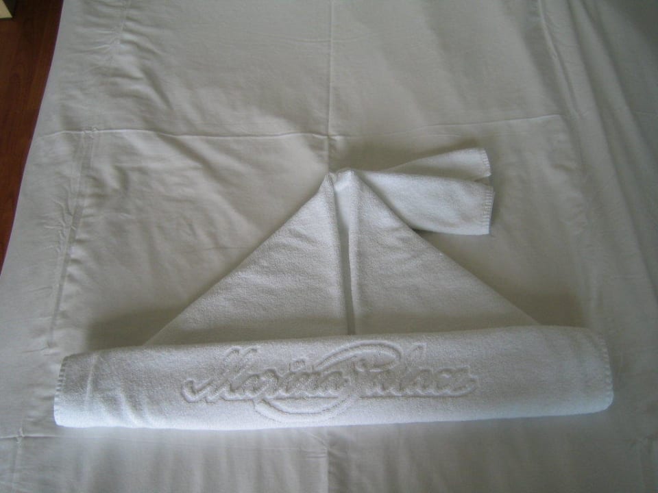 После уборки номера Hotel Marina Palace Affiliated by Meliá