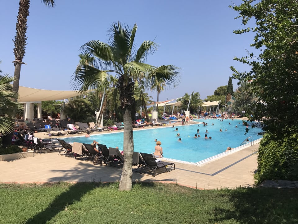 Pool Hotel Pine Bay Holiday Resort