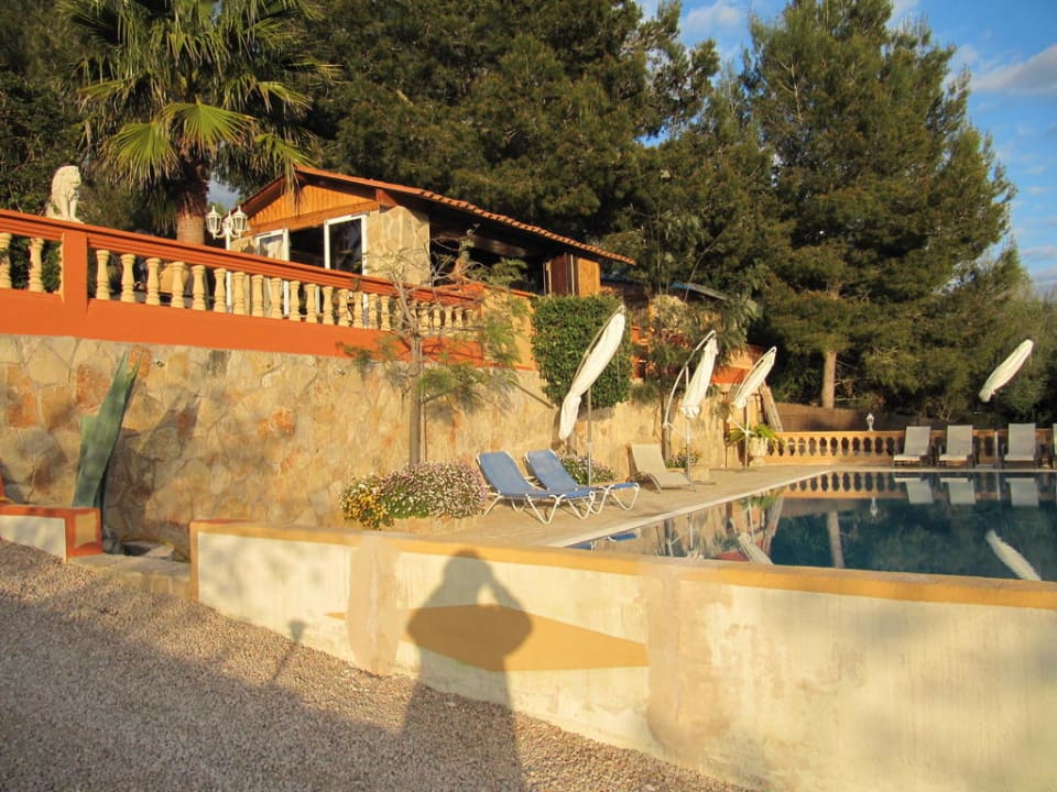 Pool um den Essraum Finca Montana