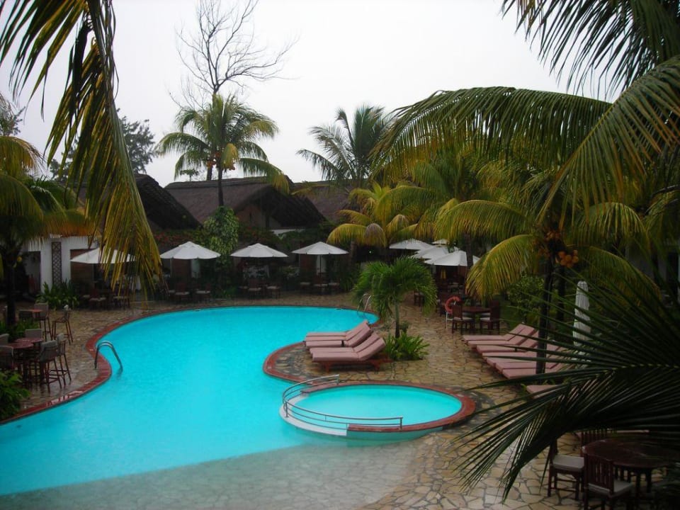 Regentag im Paradies Veranda Palmar Beach Hotel