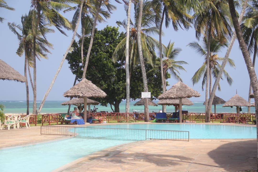 Pool Neptune Paradise Beach Resort & Spa
