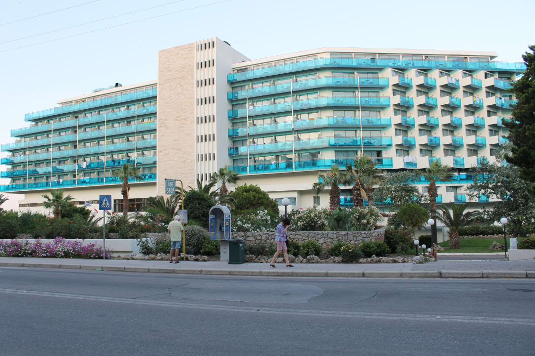 Außenansicht Hotel Calypso Beach
