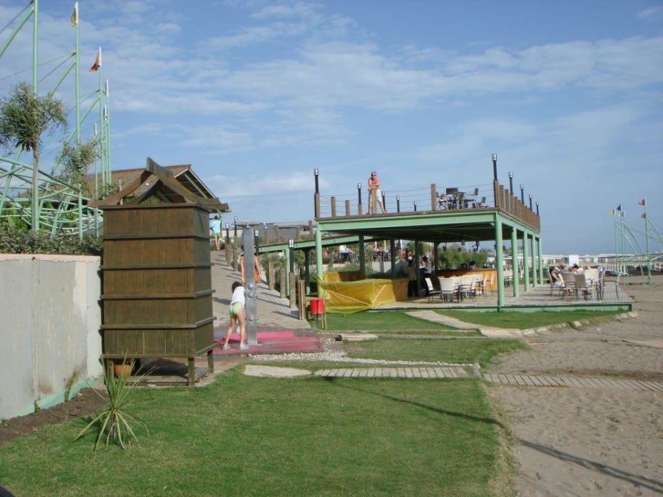 Beachbar Limak Lara Deluxe Hotel & Resort