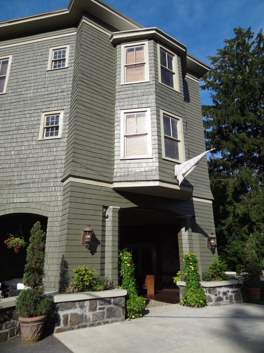 Ingang Hotel Princess Anne Hotel