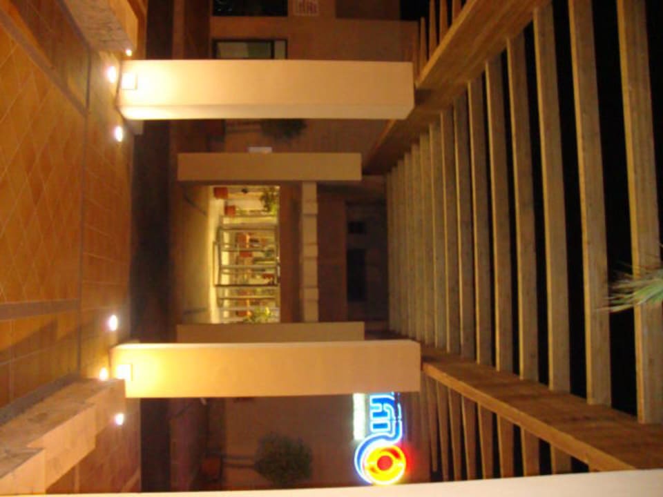 Hoteleingang SBH Hotel Taro Beach