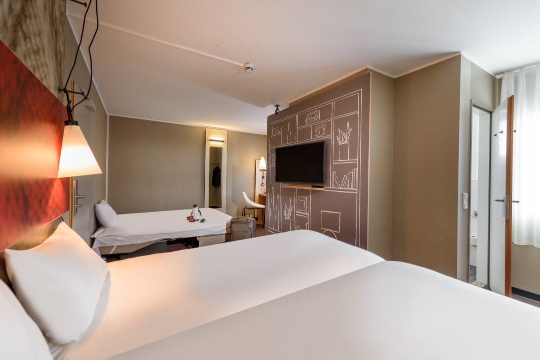 Zimmer Hotel Ibis Frankfurt Centrum