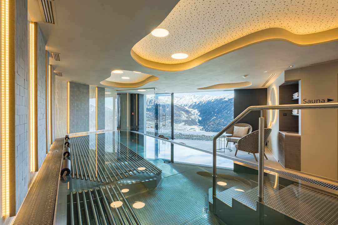 Pool Hotel Kastellatz