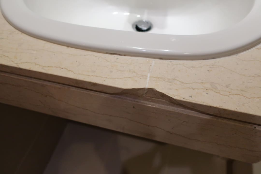 Zimmer Elias Beach Hotel