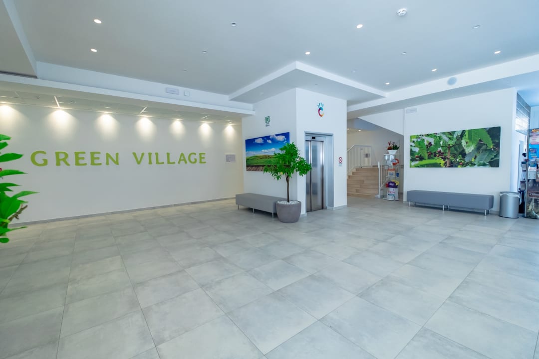 Lobby Color Green Village Cesenatico