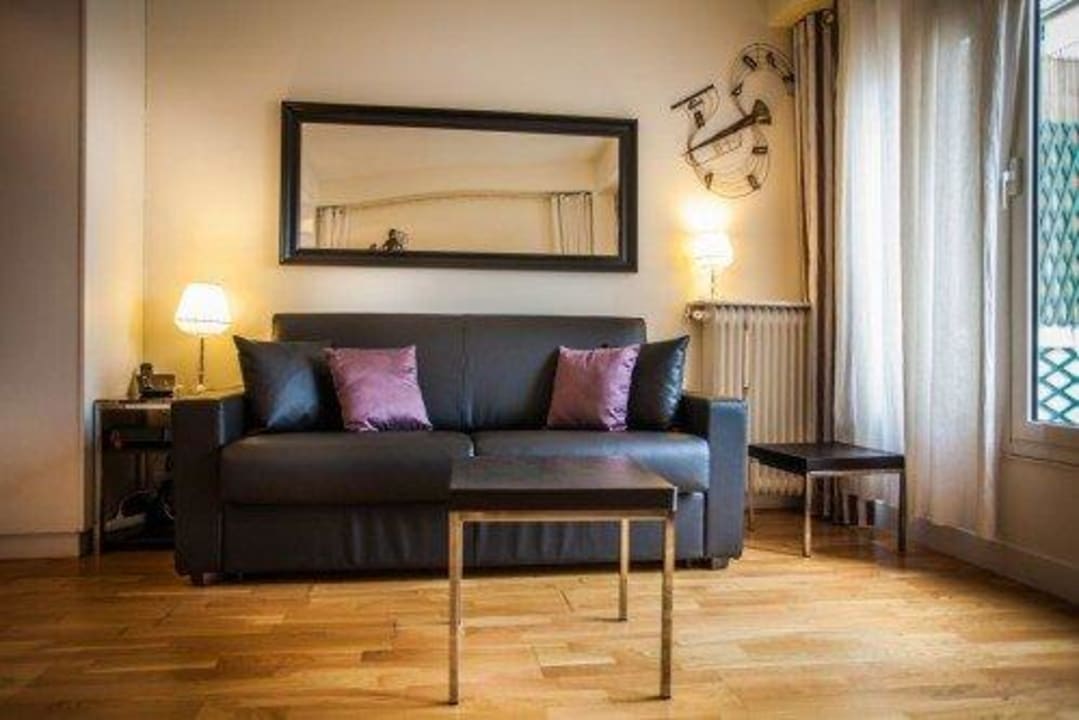 Guest room Hotel Louvre St. Anne Opera