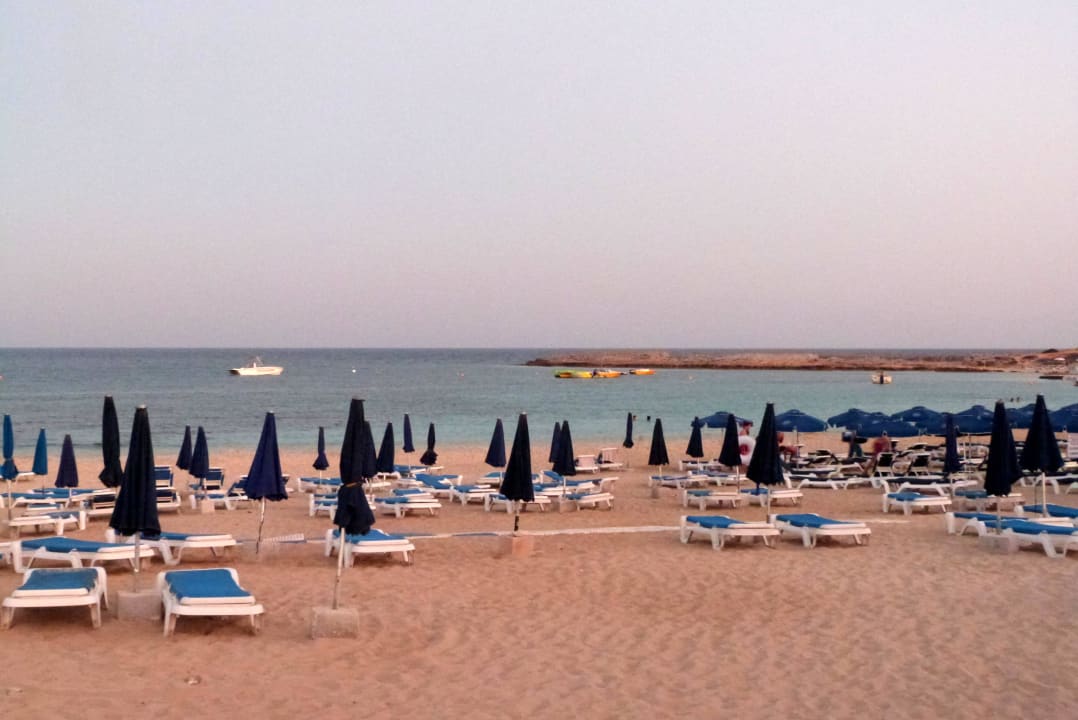 Blick zum Strand Asterias Beach