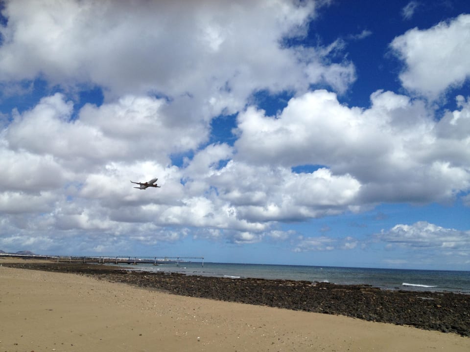 Strand beim Hotel Richtung Flughafen Hotel Floresta